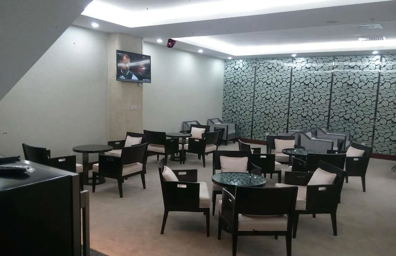 First Class Lounge